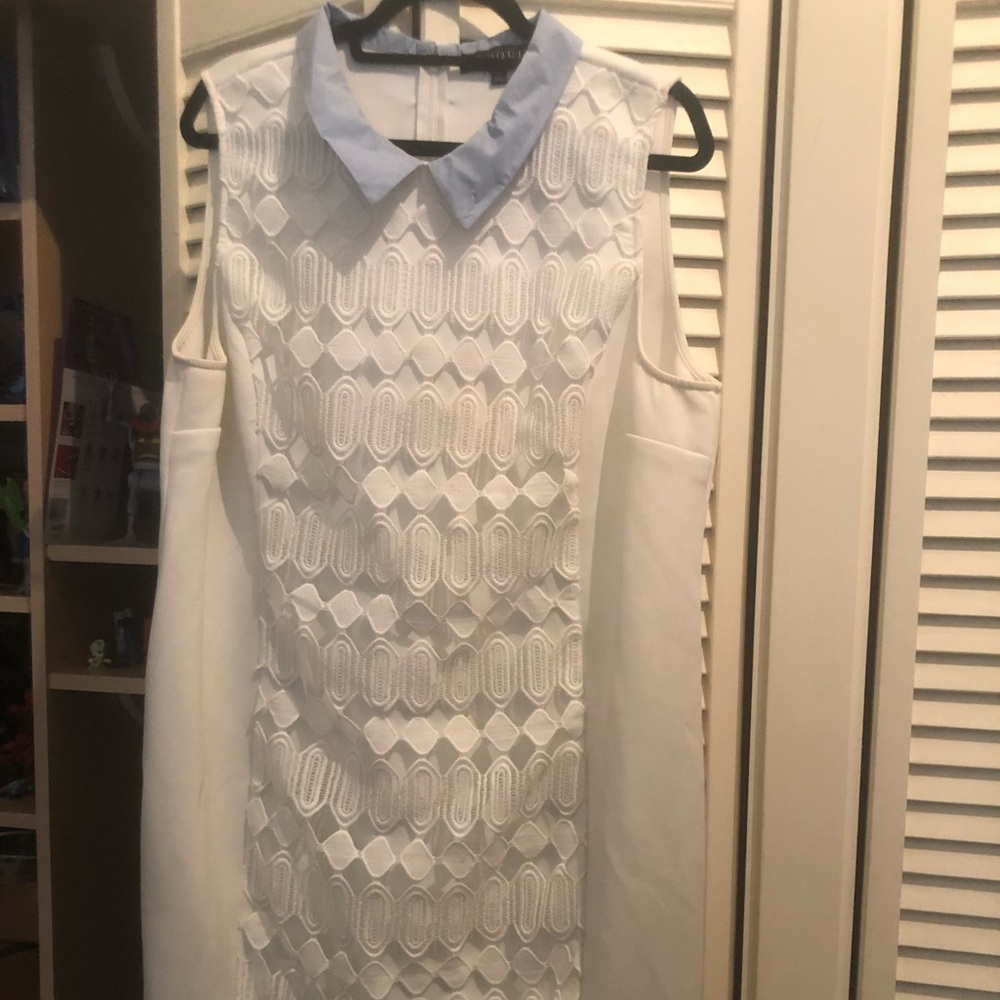 White sleeveless shirt dress blue collar